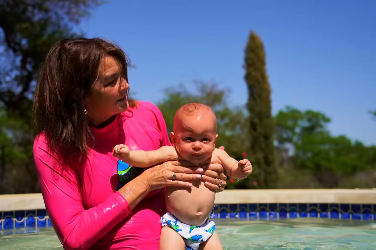 Teaching babies to survive in water